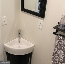 1116 E Hewson St in Philadelphia, PA - Building Photo - Building Photo