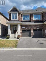 53 Hubbell Rd in Brampton, ON - Building Photo
