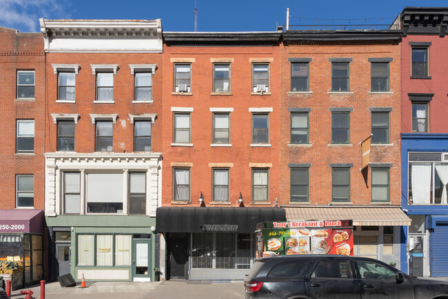 65 Lafayette Ave in Brooklyn, NY - Building Photo - Building Photo