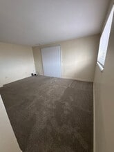 568 E 250 N in Vernal, UT - Building Photo - Building Photo