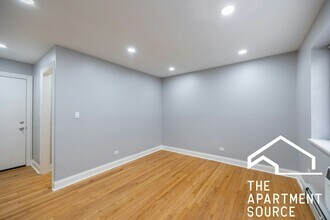 6956 N Sheridan Rd in Chicago, IL - Building Photo - Building Photo