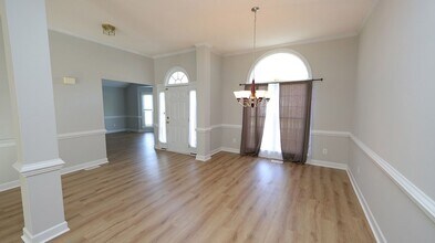 5301 Harrington Grove Dr in Raleigh, NC - Building Photo - Building Photo