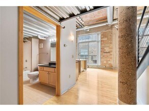 521 S 7th St in Minneapolis, MN - Building Photo - Building Photo