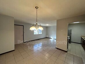 103 Candlewood Ct in Germantown, OH - Building Photo - Building Photo