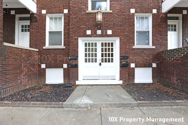 property at 382 Carpenter St