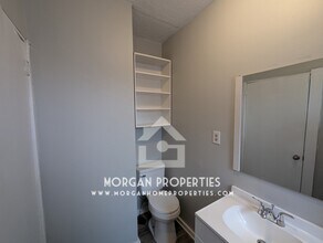 1712 Main St, Unit 2 in Anderson, IN - Building Photo - Building Photo