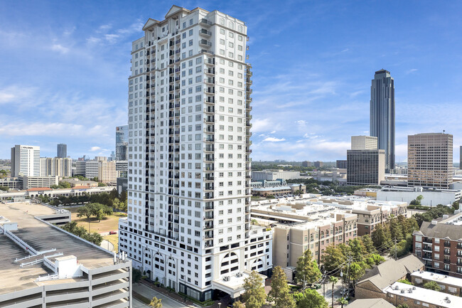 Dominion Post Oak in Houston, TX - Building Photo - Building Photo