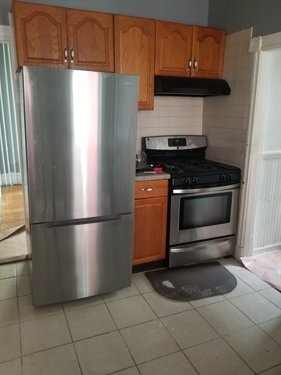 92 Emory St in Attleboro, MA - Building Photo - Building Photo