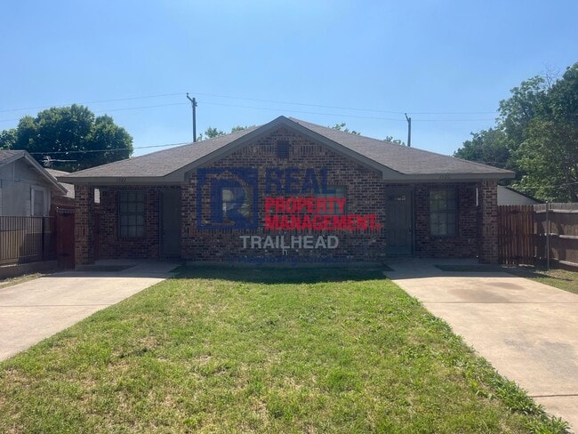 1920 Galveston Ave in Fort Worth, TX - Building Photo - Building Photo