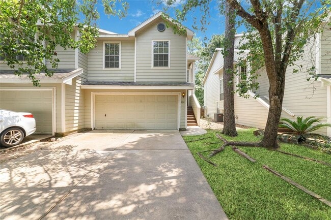 property at 202 S Walden Elms Cir