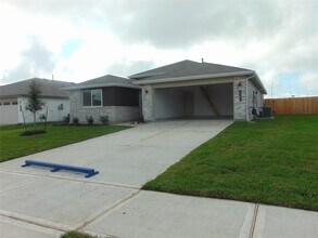 6918 Morales Way in Richmond, TX - Building Photo - Building Photo