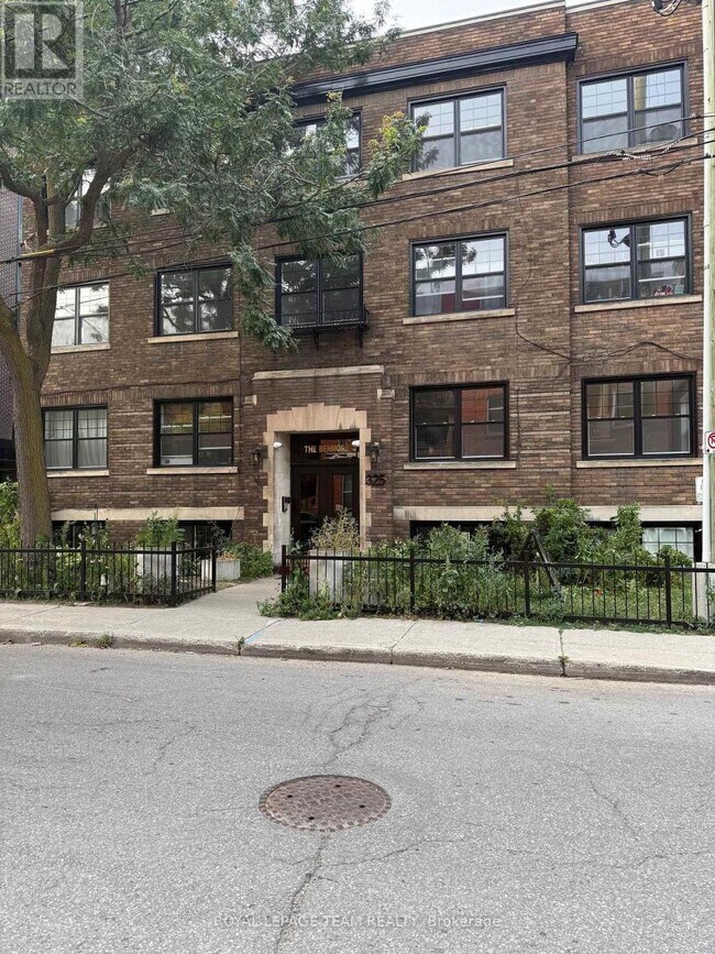 property at 325-325 Cooper St