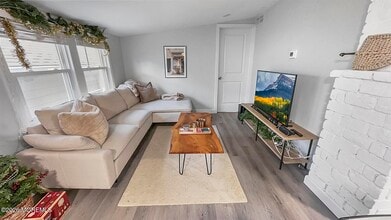 4 Via Ripa Wy in Sea Bright, NJ - Building Photo - Building Photo