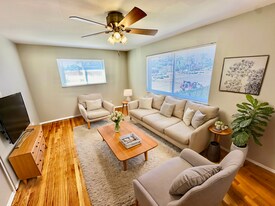 6265 Gravois Ave in St. Louis, MO - Building Photo