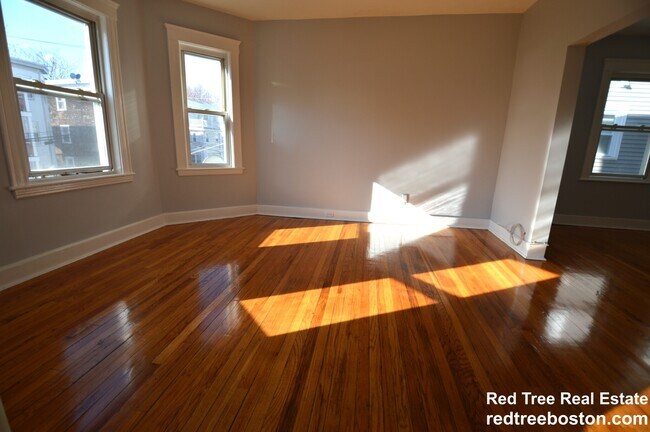 32 Stellman Rd in Boston, MA - Building Photo - Building Photo