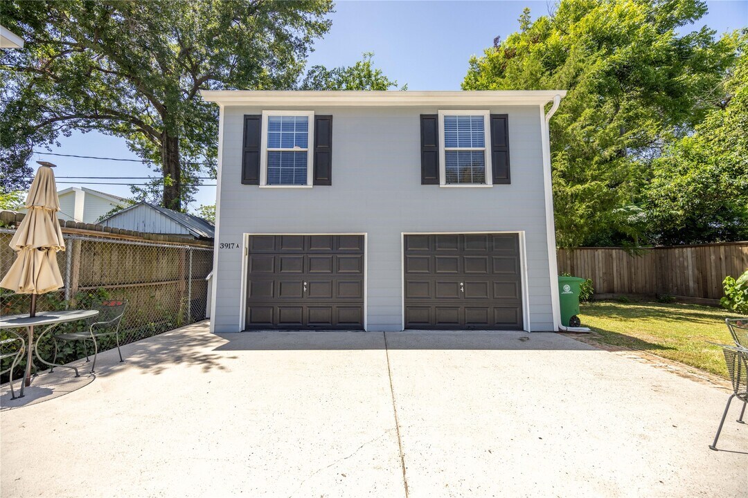 3917 Billingsley St in Houston, TX - Building Photo