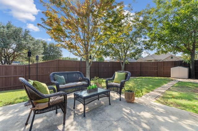 property at 6005 Parkplace Dr