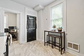 388 Ingomar St in Pittsburgh, PA - Building Photo - Building Photo