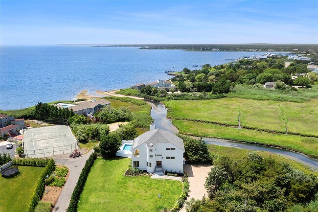 property at 20 Stacy Dr