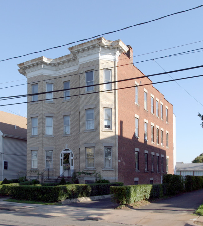 25 Eaton St in Hartford, CT - Building Photo - Building Photo