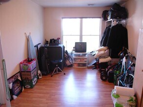 10 Kent Ct, Unit 1 in Somerville, MA - Foto de edificio - Building Photo