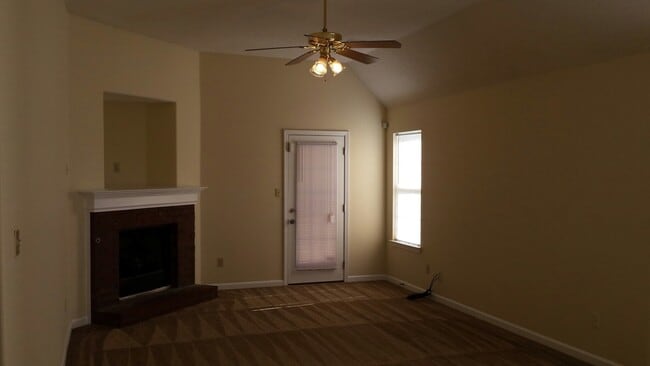 4647 Blue River Cove in Memphis, TN - Building Photo - Building Photo