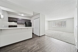 Fox Grove Apartments in Battle Creek, MI - Foto de edificio - Building Photo