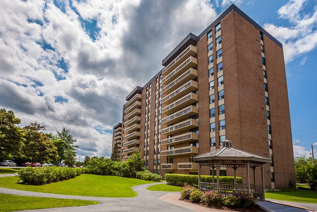 Bayers Park II in Halifax, NS - Building Photo