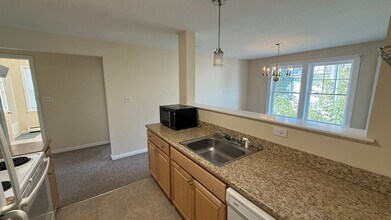 10 Ham St in Dover, NH - Building Photo - Building Photo