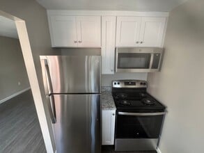590 Wethersfield Ave in Hartford, CT - Building Photo - Building Photo