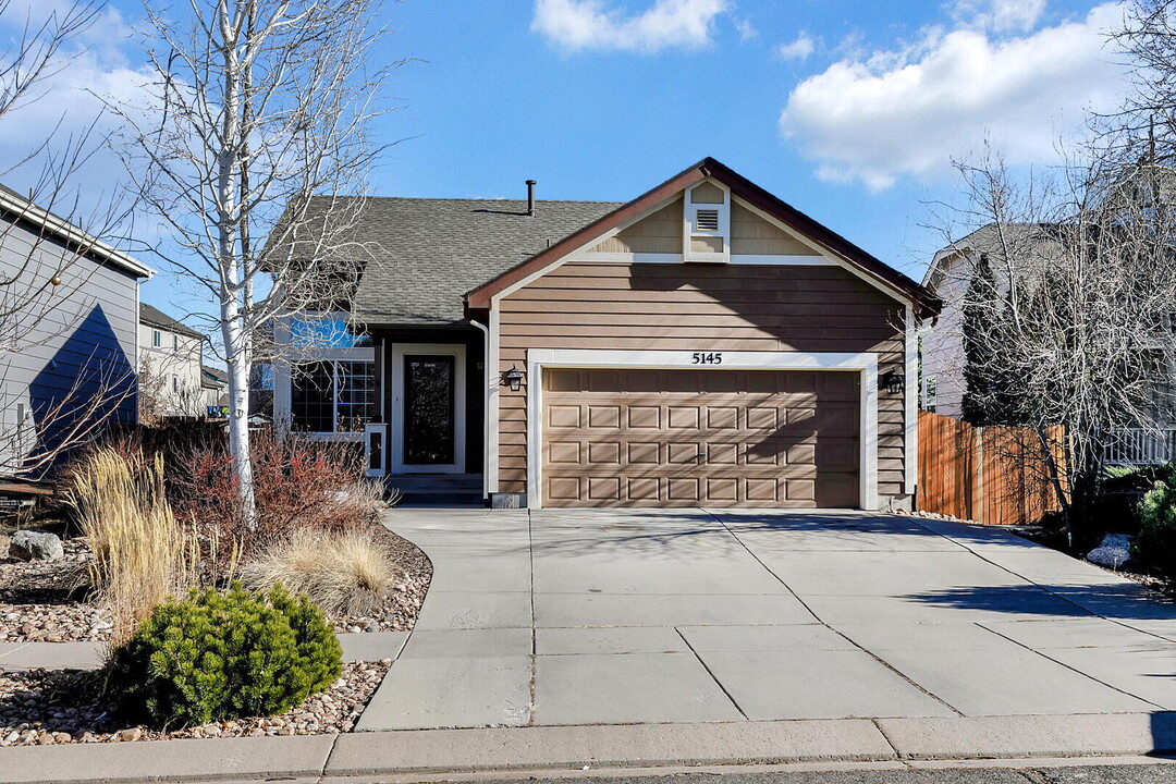 Spacious 5-Bedroom Ranch Home in Stetson in Colorado Springs, CO - Foto de edificio