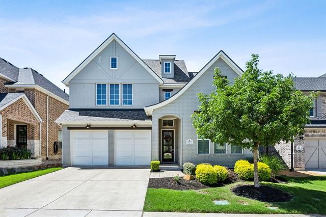 property at 927 Leola Ln