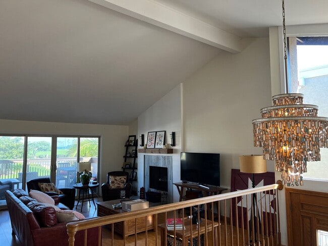 61 Trinidad Bend in Coronado, CA - Building Photo - Building Photo