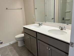 223 Parker Sta Ave in Fuquay Varina, NC - Building Photo - Building Photo