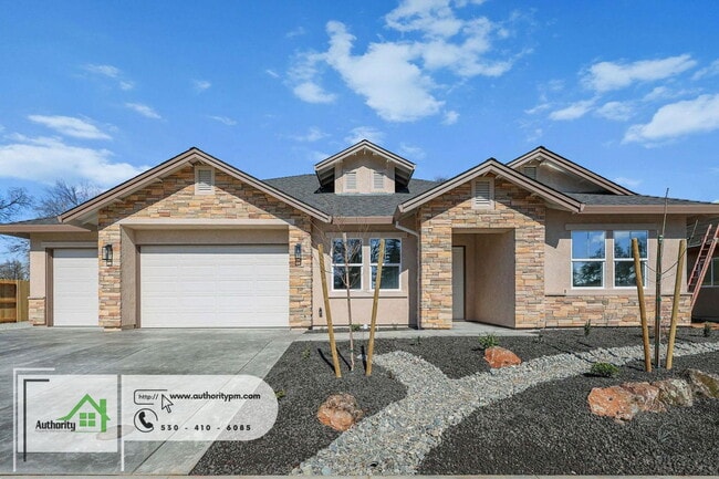 property at 2836 River Dr