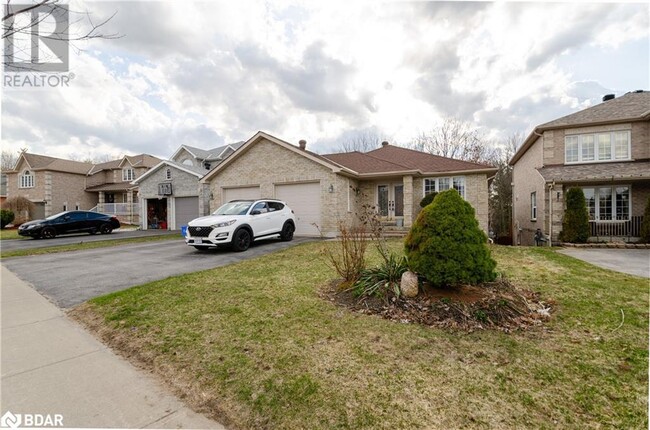 65 Grants Way in Barrie, ON - Building Photo - Building Photo