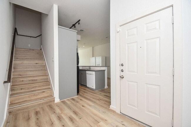 4108 McKinney St in Houston, TX - Foto de edificio - Building Photo