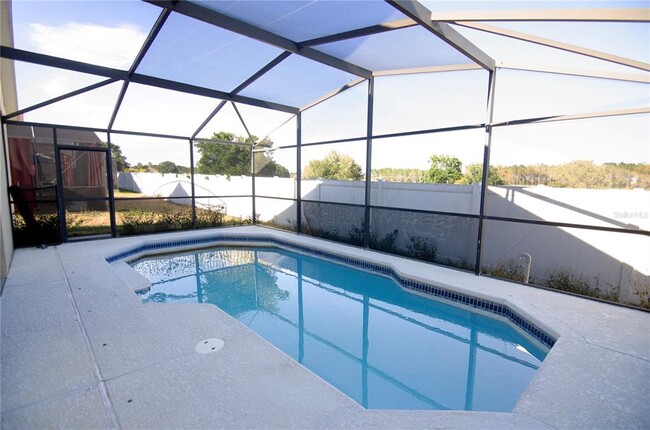 property at 1129 Knollwood Dr
