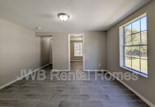 1043 W 31st St in Jacksonville, FL - Building Photo - Building Photo