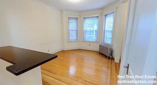 property at 19 Queensberry St