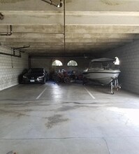 2080 Hornblend St in San Diego, CA - Building Photo - Building Photo