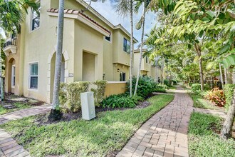 157 Monterey Bay Dr in Boynton Beach, FL - Building Photo - Building Photo
