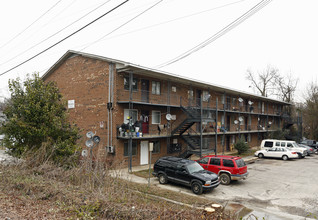 Brookdale Apartments in Durham, NC - Building Photo - Building Photo