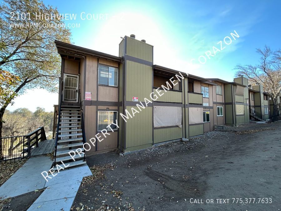 2101 Highview Ct in Reno, NV - Building Photo