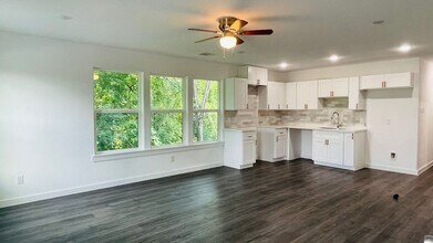 8416 Sandra St in Houston, TX - Building Photo - Building Photo