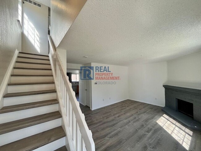 4177 S Mobile Cir in Aurora, CO - Building Photo - Building Photo