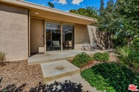 360 Cabrillo Rd in Palm Springs, CA - Building Photo - Building Photo