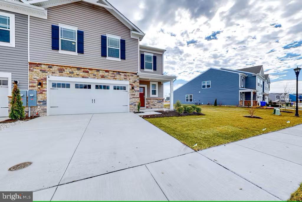 36654 Calm Water Dr in Millville, DE - Building Photo
