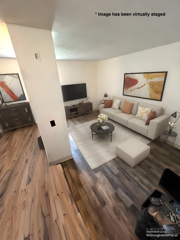 property at 1943 Broadway Ave
