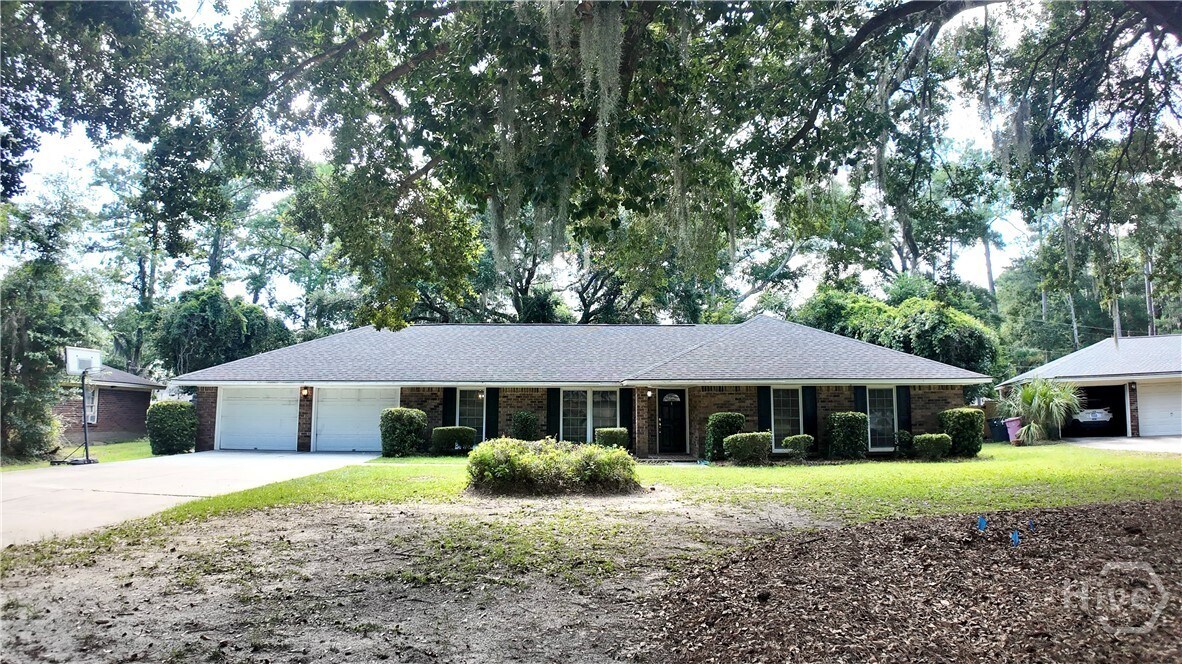 1409 Bellview Dr in Savannah, GA - Building Photo